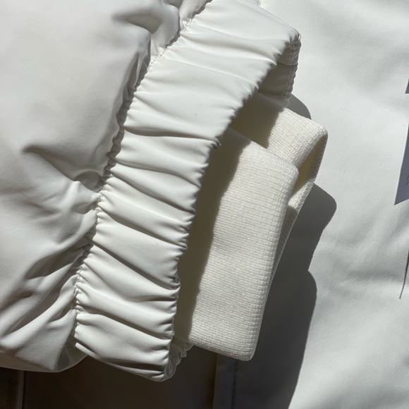 LACOSTE DOWN INSULATED WATER-RESISTANT QUILTED JACKET [BH8422] - Picture 9 of 13